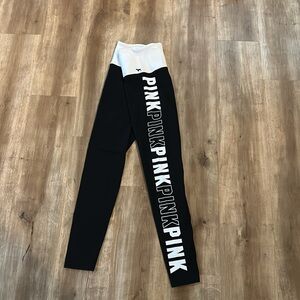 Victoria’s Secret PINK black and white yoga pants leggings size Small! Logo